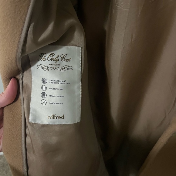 Wilfred The Only Coat ✨ - Picture 6 of 11